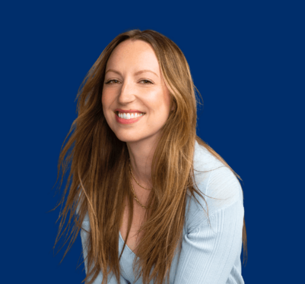 Anna Konkle as guest on Ask Me Anything